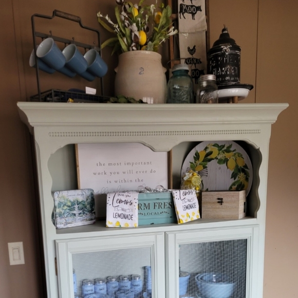 Meet your Posher, Tara - Picture 4 of 5